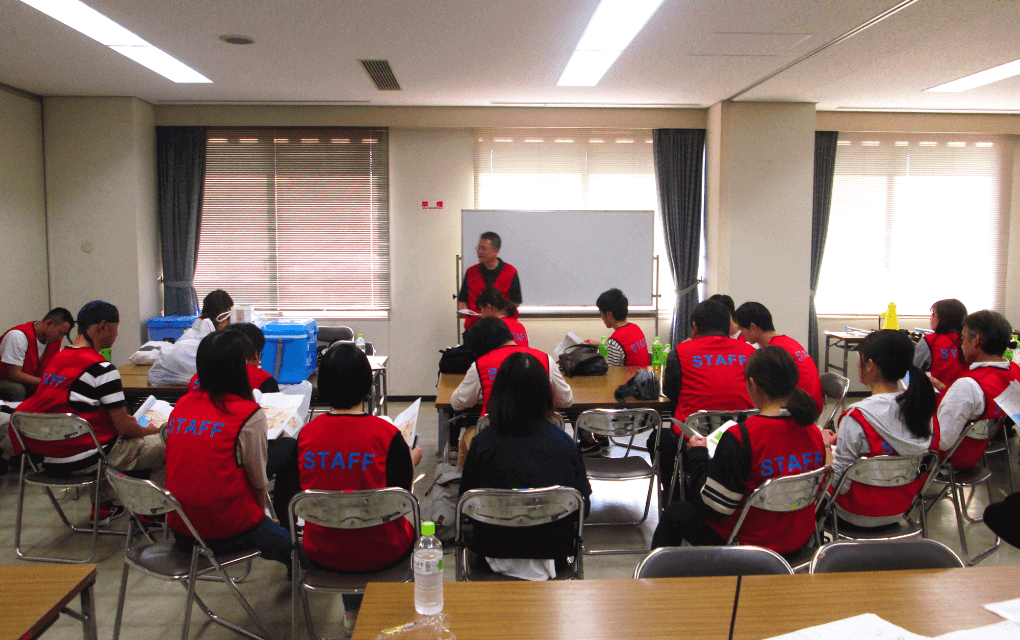 大人数のイベントスタッフが必要な現場でも迅速に対応し、スタッフ管理もしっかり行います。